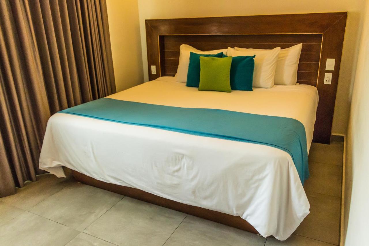 Aquastar Hotel & Apartments Махауаль Экстерьер фото
