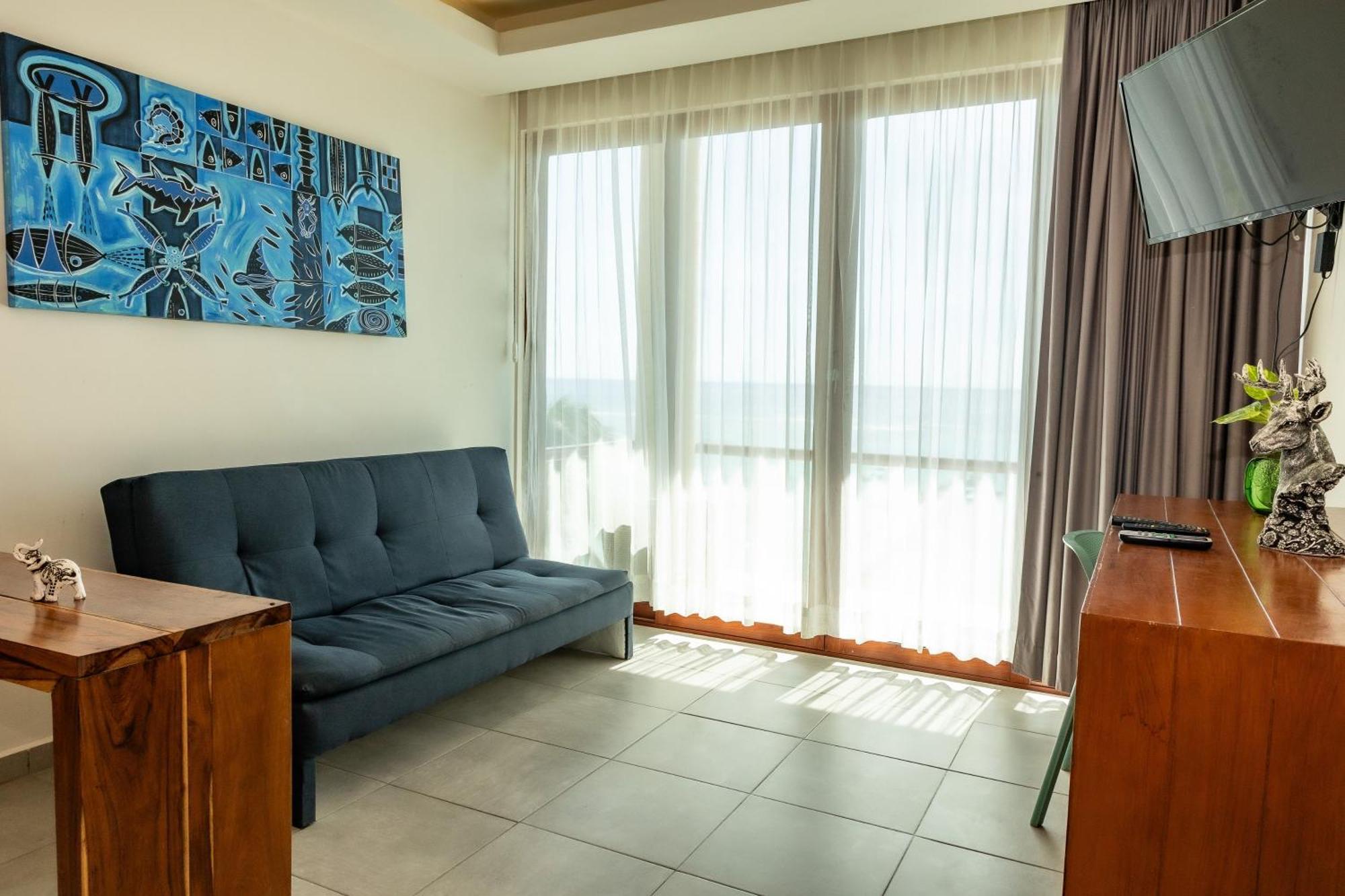 Aquastar Hotel & Apartments Махауаль Экстерьер фото