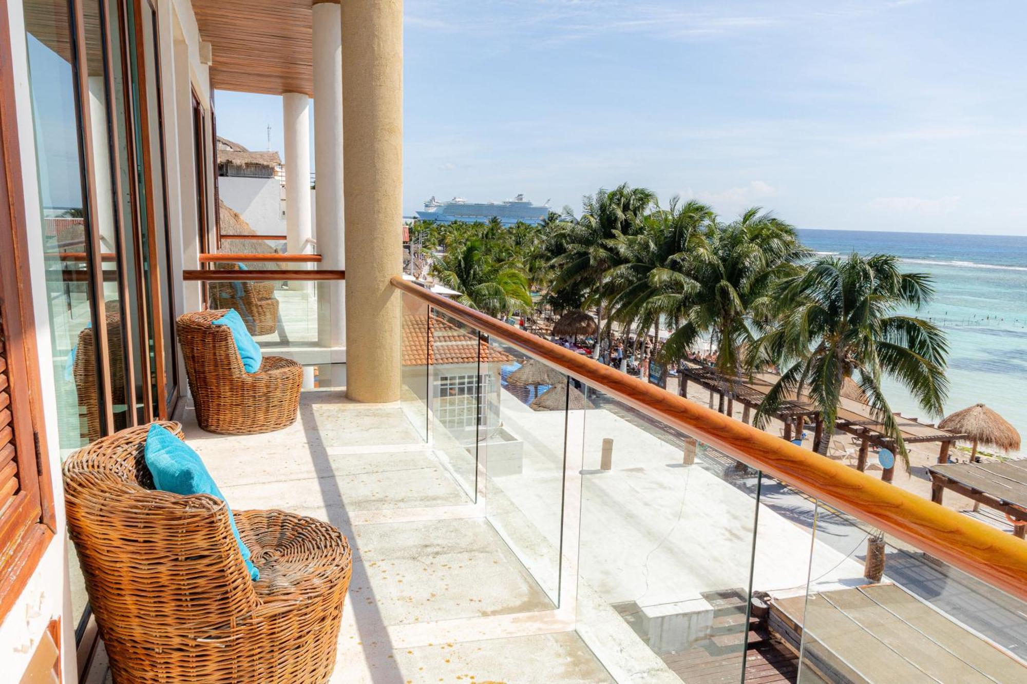 Aquastar Hotel & Apartments Махауаль Экстерьер фото